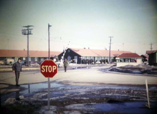 pictononbasemainentrance1967.jpg